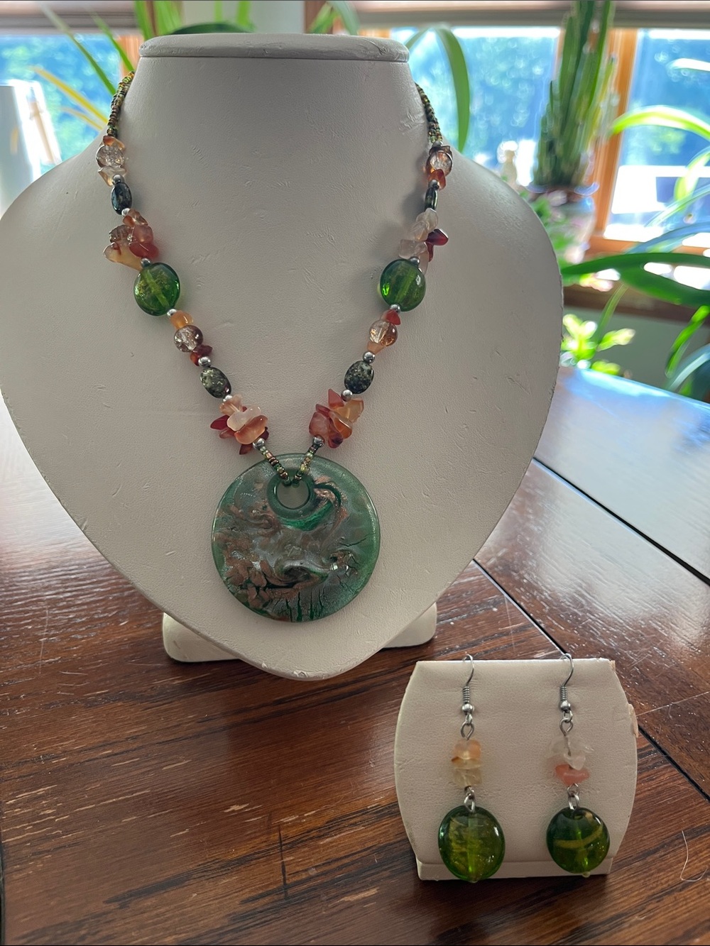 Italian Murano glass necklace with earrings.